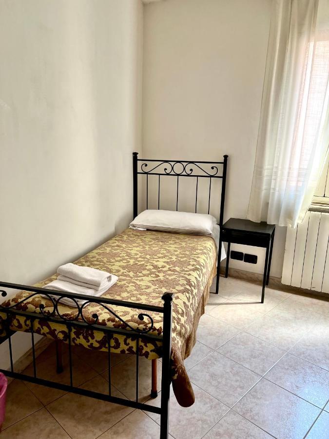 Hotel Pisa Rome Bagian luar foto