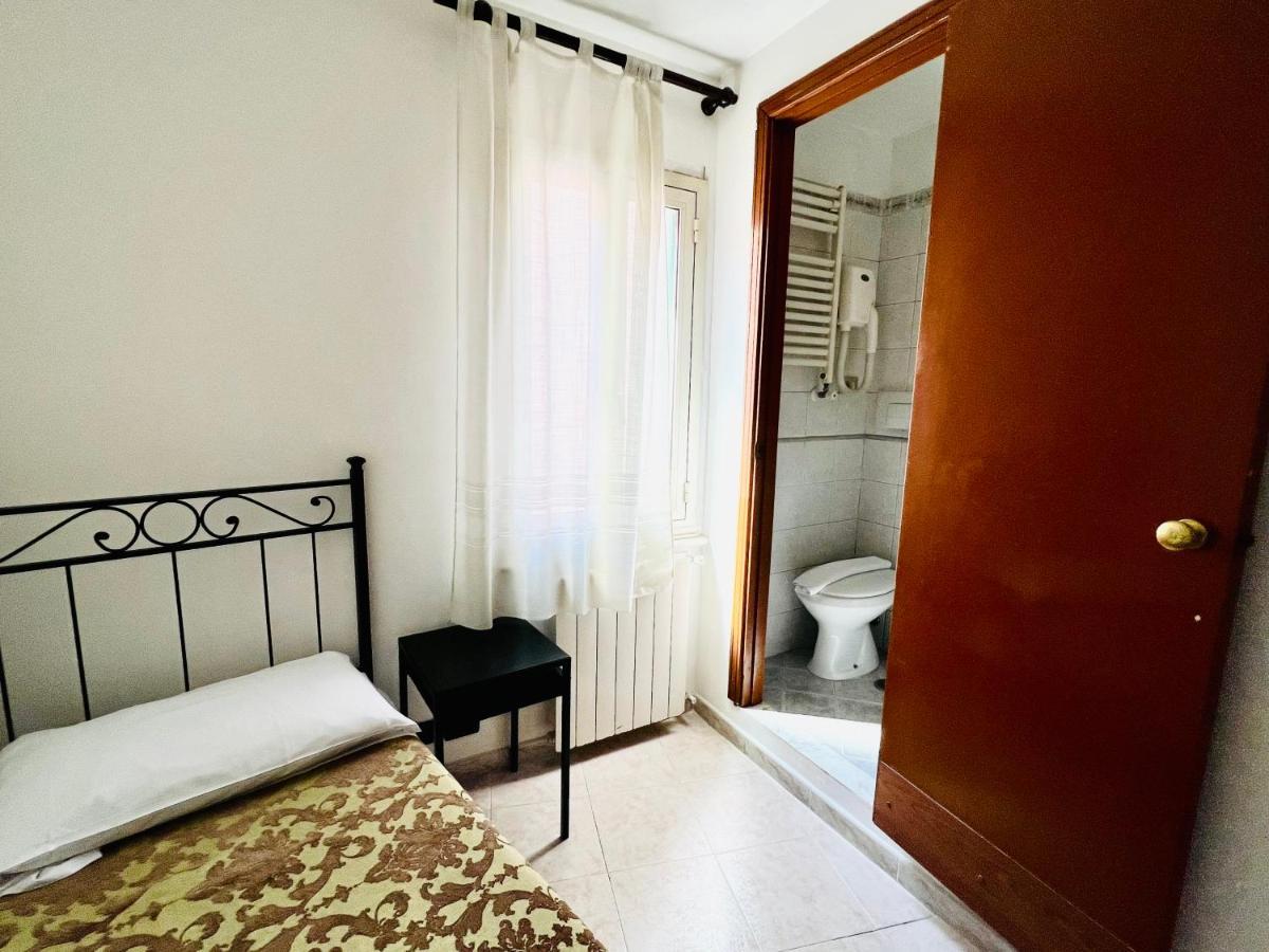 Hotel Pisa Rome Bagian luar foto
